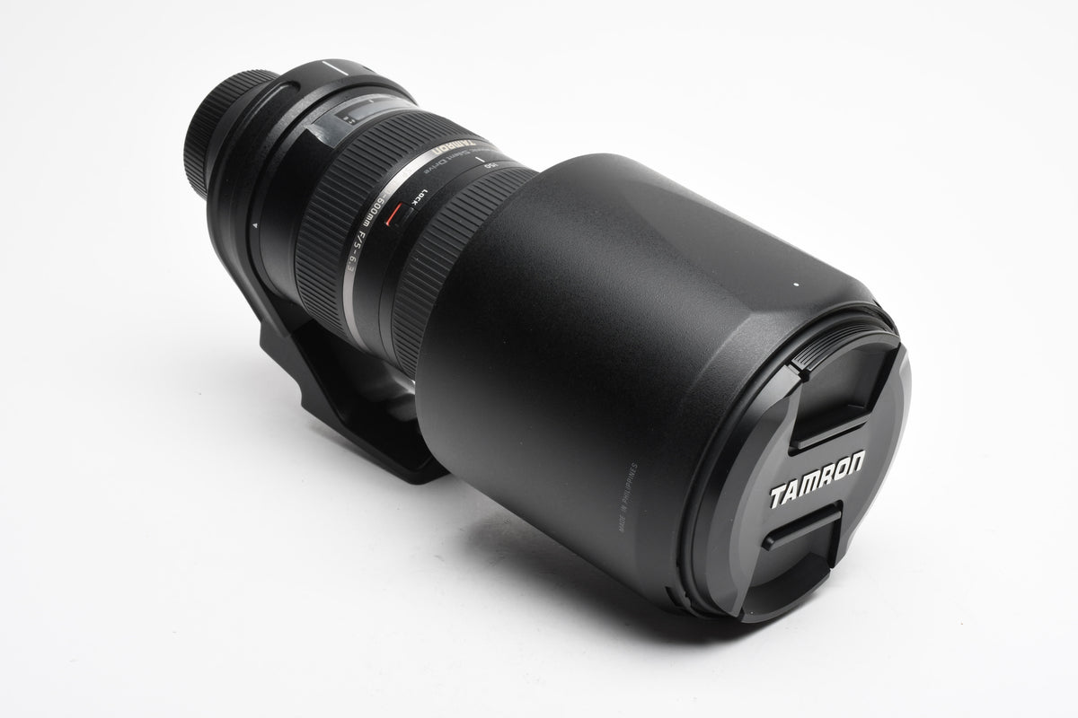 Tamron SP 150-600mm f5-6.3 USD Di VC Zoom, Nikon F, w/Hood, Caps, Collar, Great!