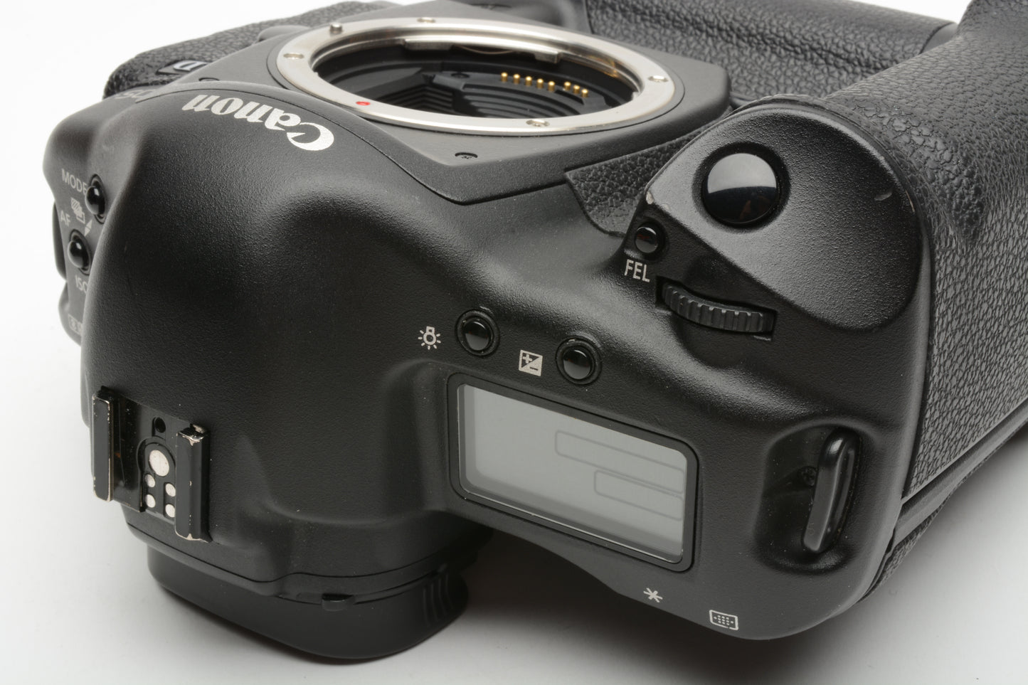 Canon EOS-1D Mark II DSLR Camera Body, batt, AC adapter charger, VERY clean