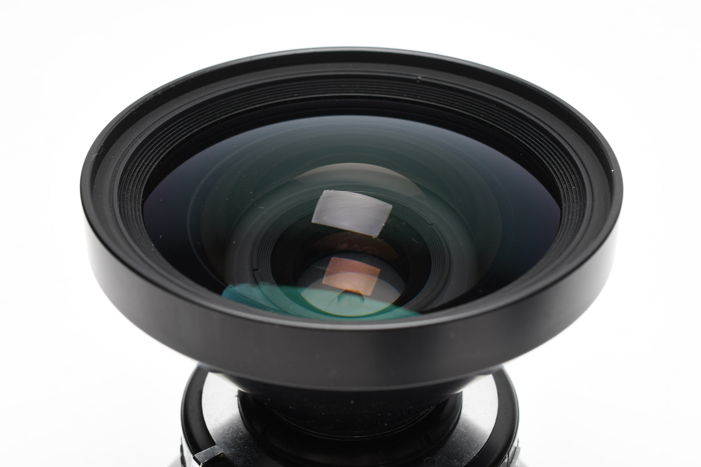 Nikon Nikkor-SW 150mm f8 large format lens w/Copal 1 Shutter, Mint