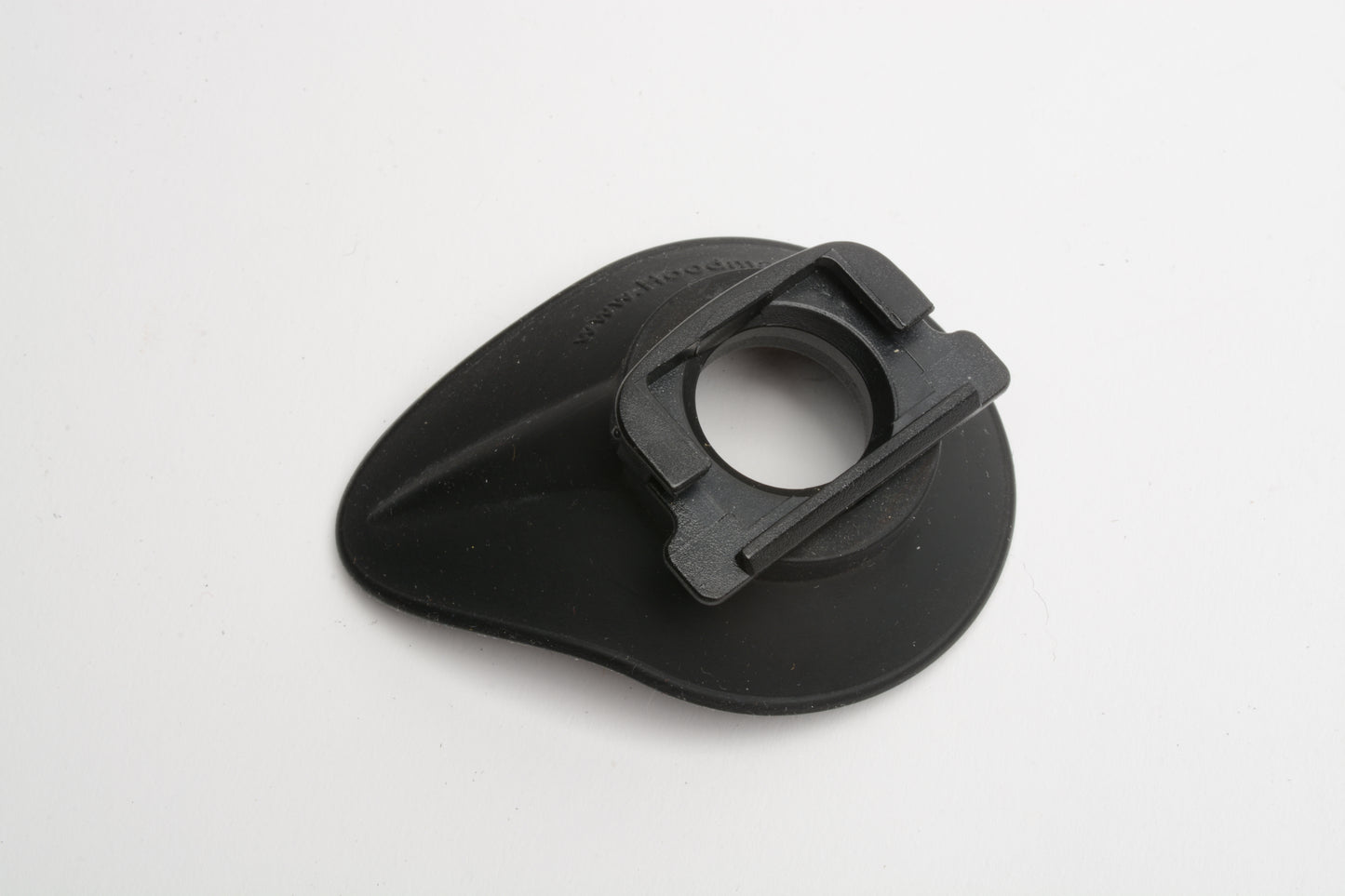Hoodman HoodEYE rubber eyecup for Canon 18mm Eyepieces HEYEN22S