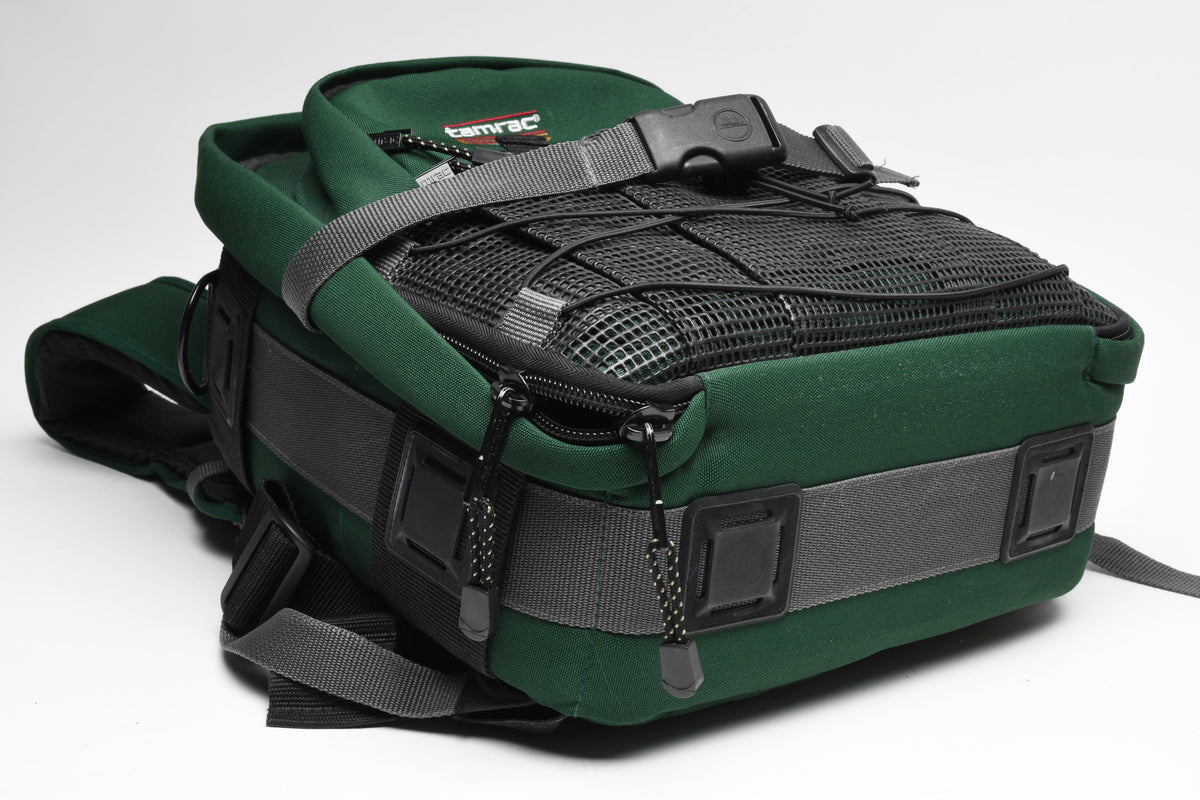 Tamrac Expedition 5 Camera Backpack, Green/Black, Great!