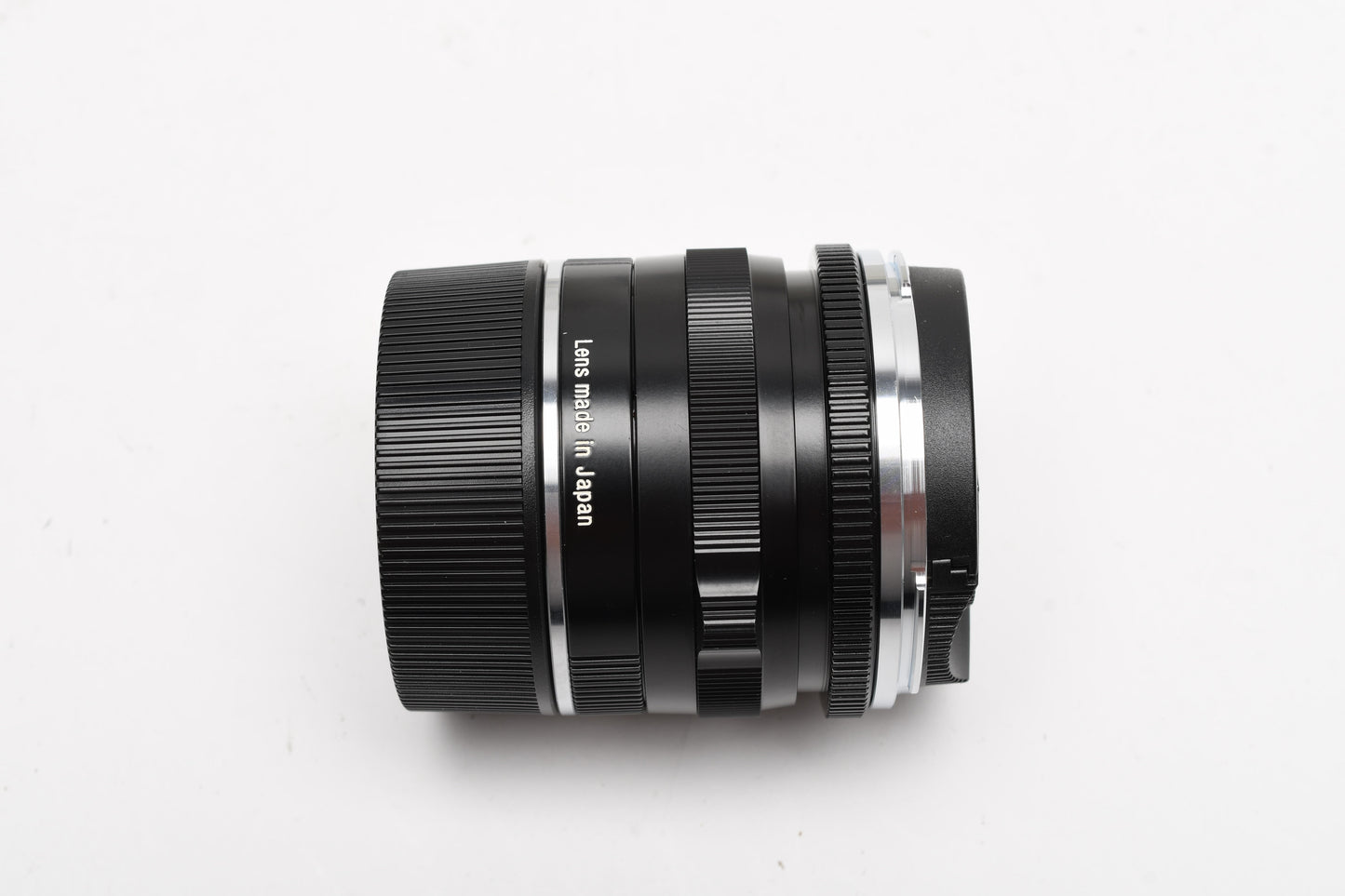 Zeiss 28mm f2.8 Biogon T* ZM Lens Leica M Mount w/Zeiss Hood, NIB