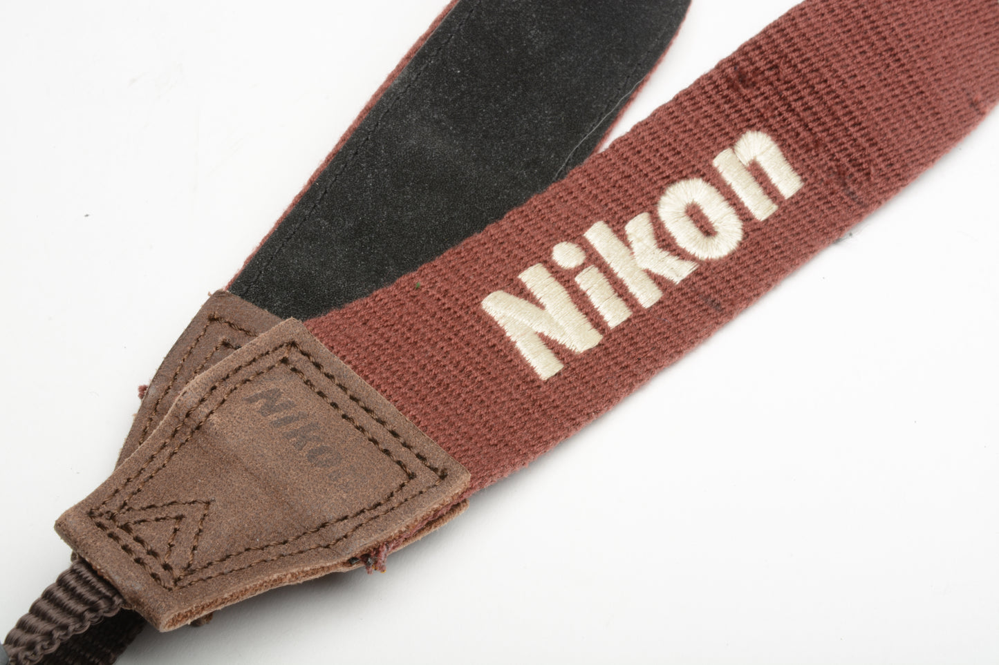 Nikon quality 1.5" wide camera strap (Burgundy), nice & clean