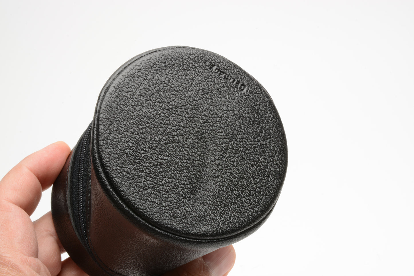 Leica Black Soft Leather Zippered Lens Case 4" x 2.5", Very clean