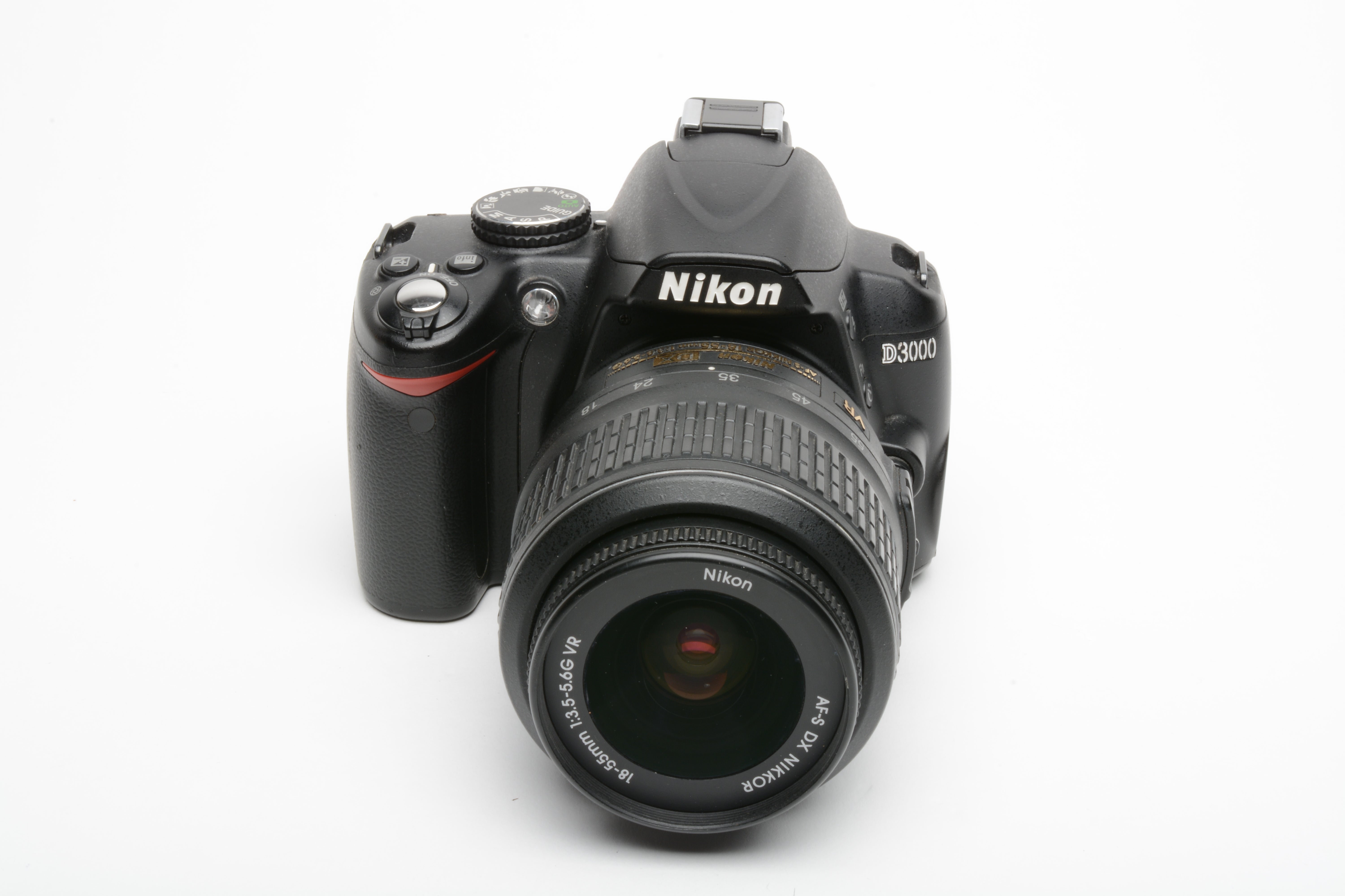 Nikon D3000 DSLR w/Nikkor AFS 18-55mm f3.5-5.6G VR, batt+charger