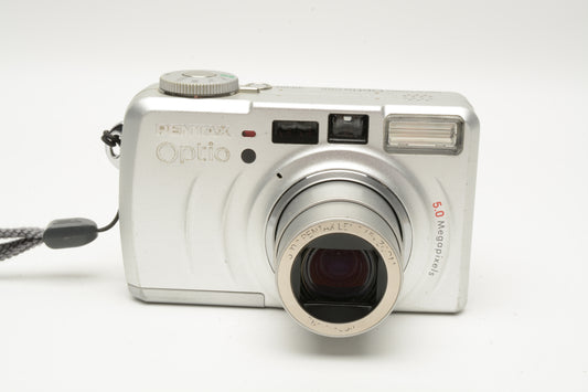 Pentax Optio 555 5MP Digital Point&Shoot camera, Tested, w/Case