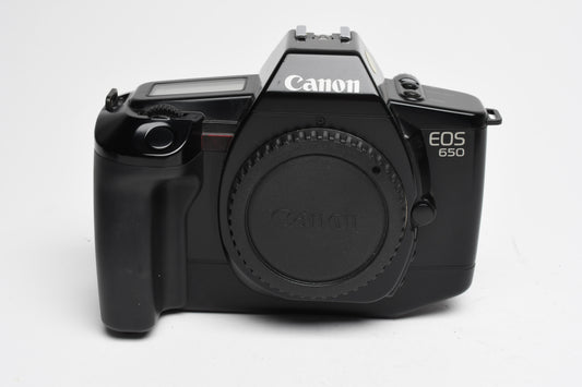 Canon EOS 650 35mm SLR Body, tested, very clean, Great! w/Strap