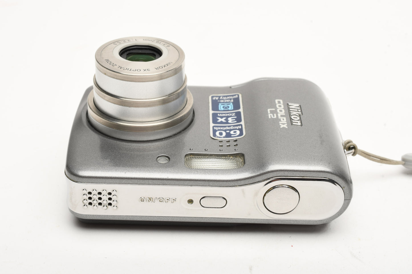 Nikon Coolpix L2 6MP Digital Point&Shoot Camera (Gray), Tested, Boxed