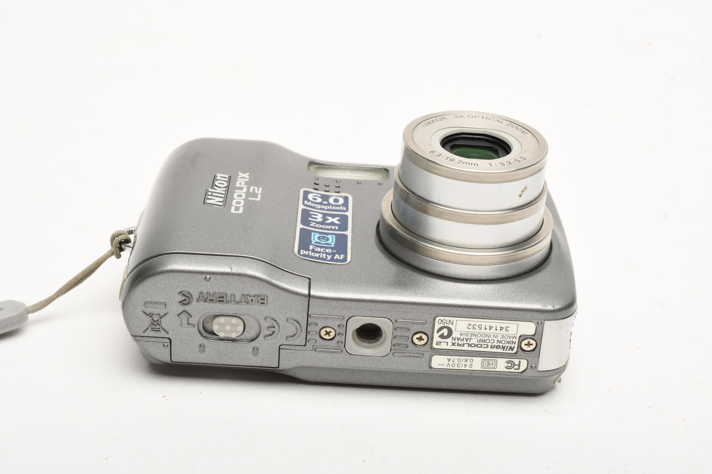 Nikon Coolpix L2 6MP Digital Point&Shoot Camera (Gray), Tested, Boxed