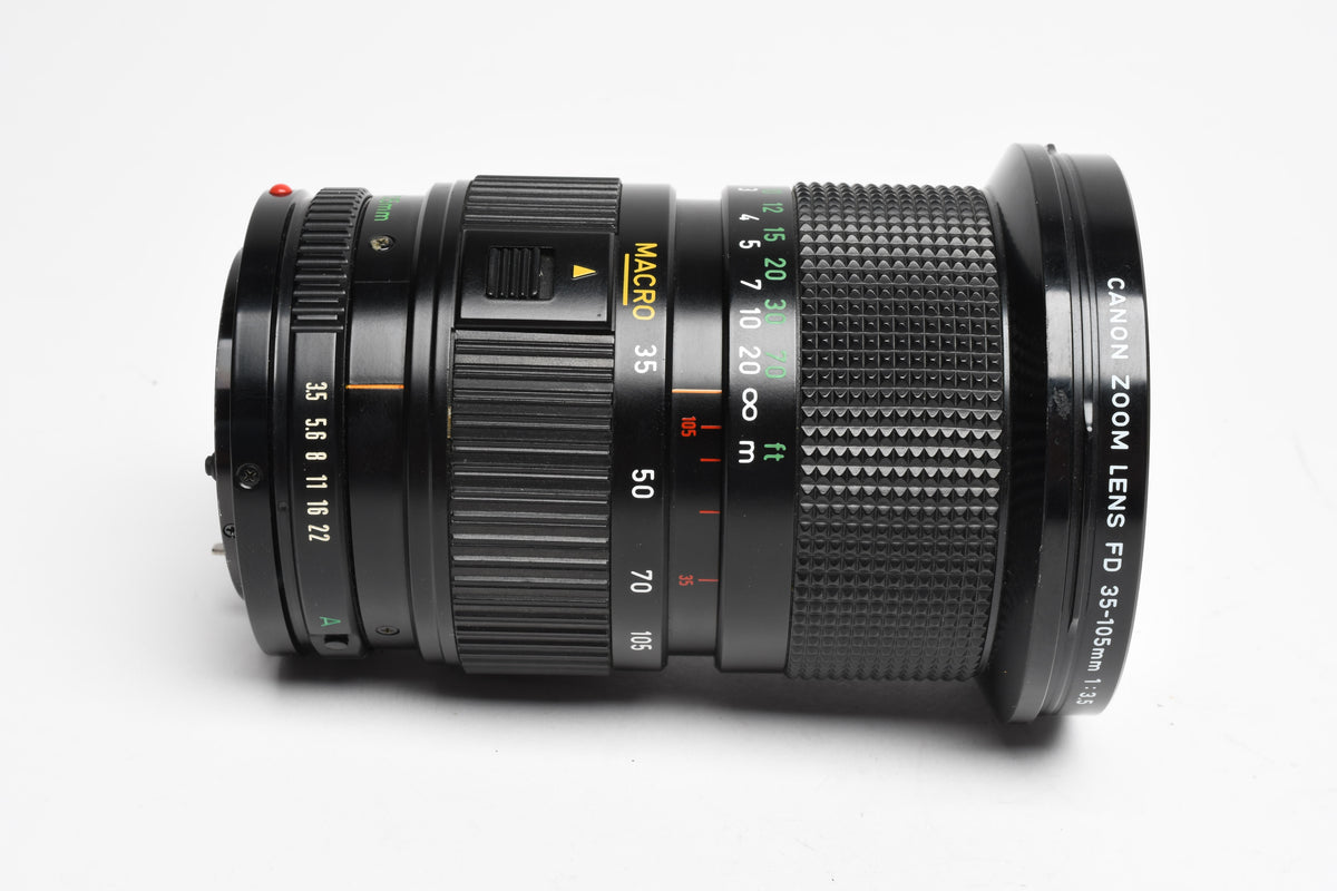 Canon FD 35-105mm f3.5 Macro zoom lens, caps, great, smooth FD Mount