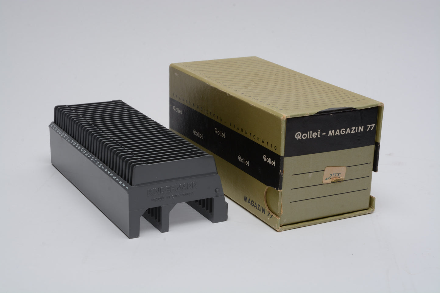 Rollei / Kindermann Magazin 77 120 slide tray in box (holds 30 slides)