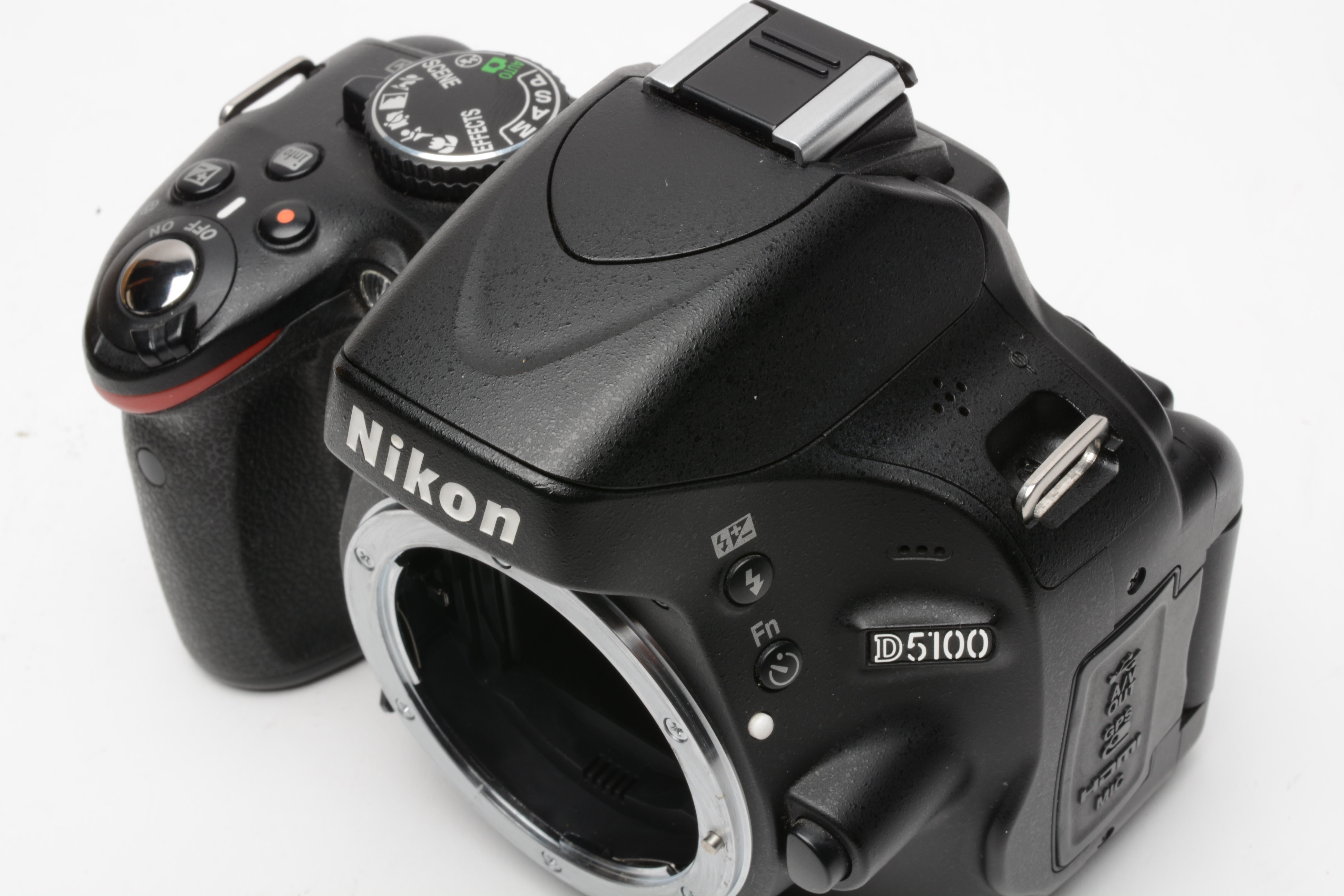 Nikon d5100 sale digital cameras with charger