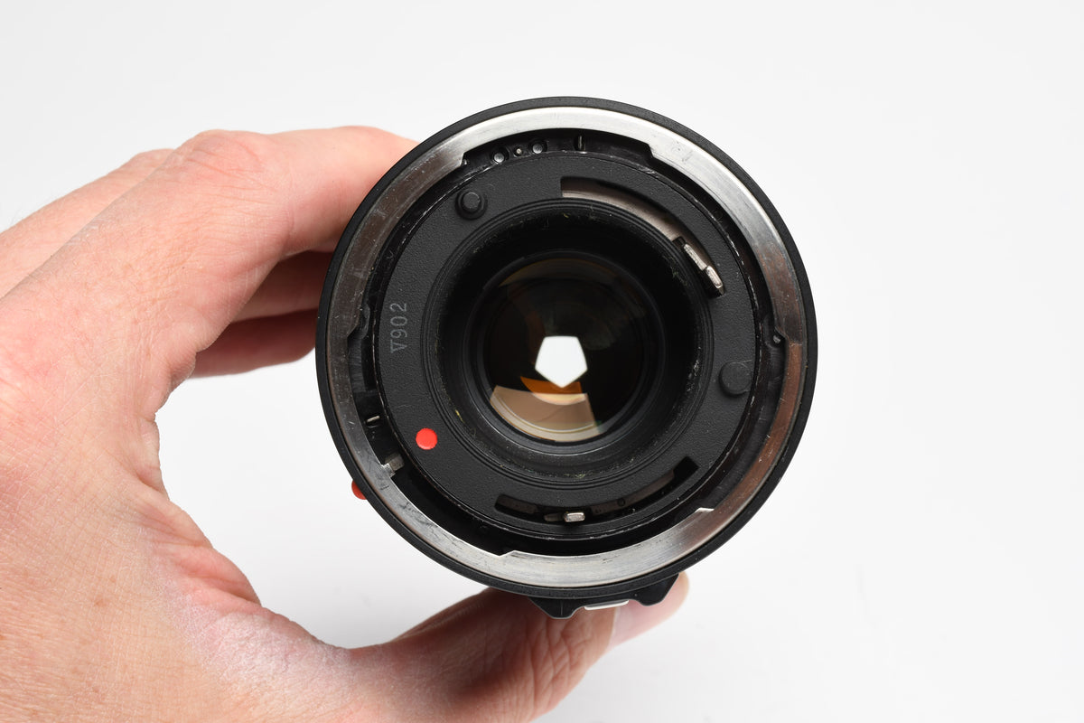 Canon FD 35-105mm f3.5 Macro zoom lens, caps, great, smooth FD Mount