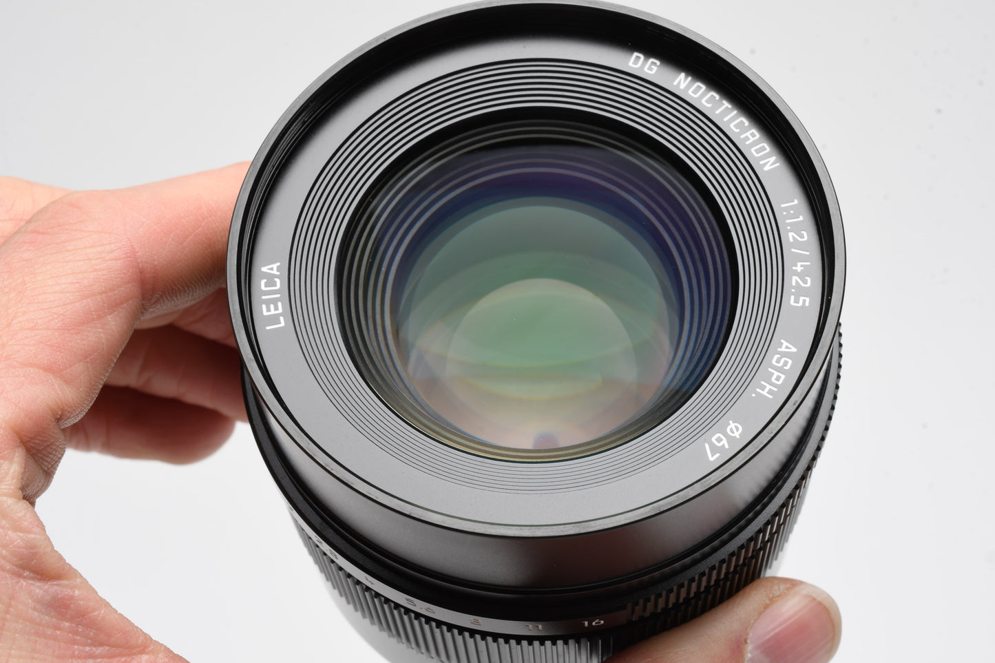 Panasonic Leica DG Nocticron 42.5mm f1.2 ASPH. POWER O.I.S., Hood, Mint- USA