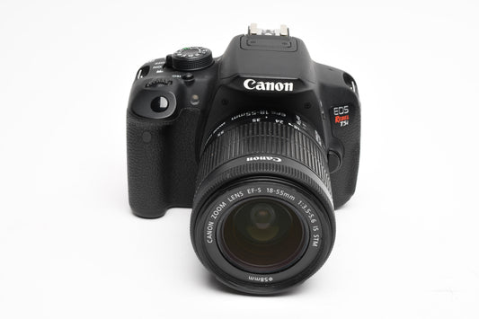 Canon EOS Rebel T5i DSLR w/18-55mm f3.5-5.6 IS STN zoom, 33K Acts