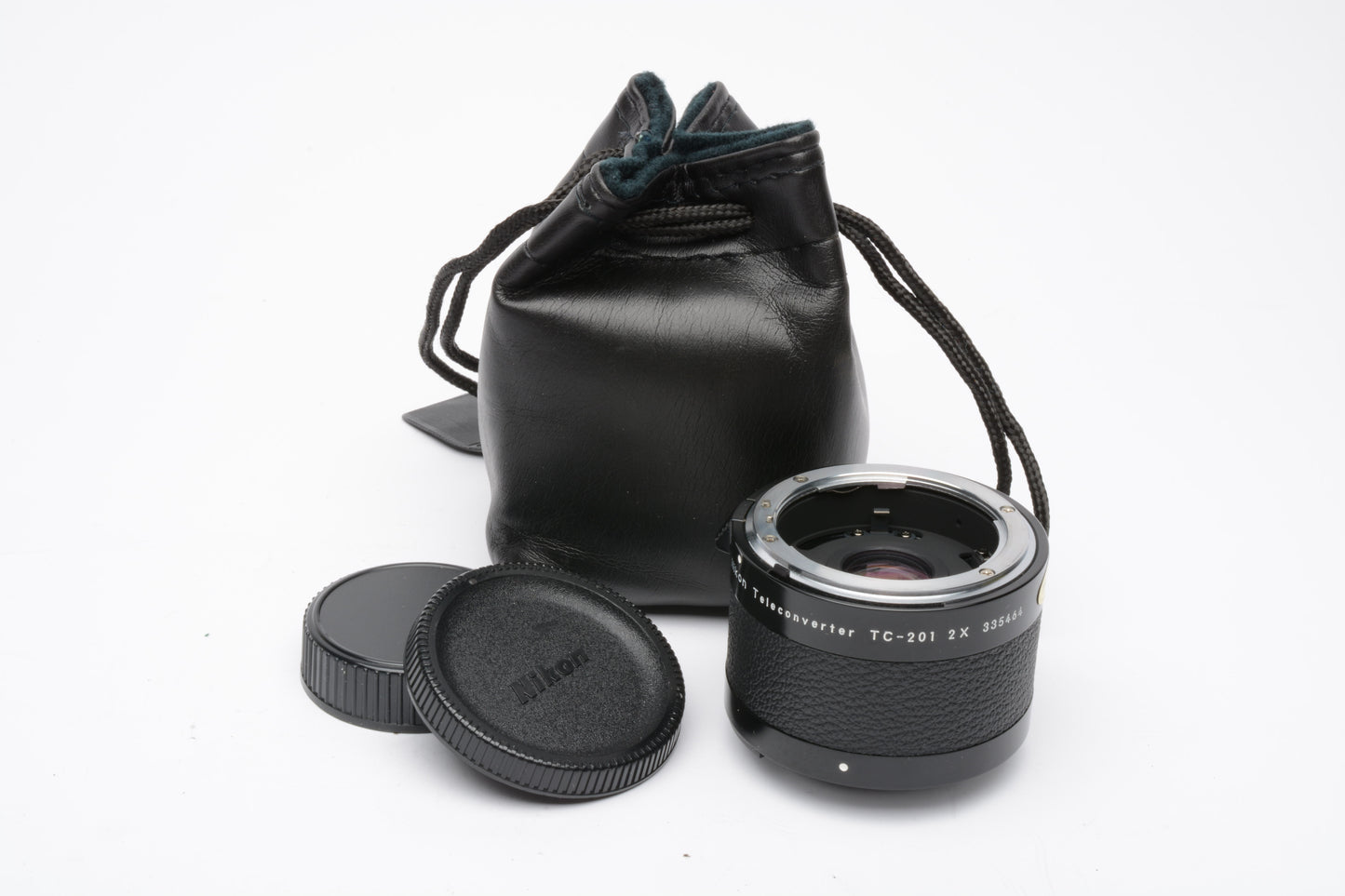 Nikon TC-201 2x Teleconverter w/Caps+pouch, very clean & sharp Mint-