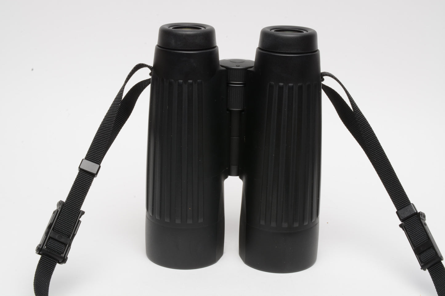 Leica 10x50BA Trinovid binoculars, case, cap, strap, Mint-