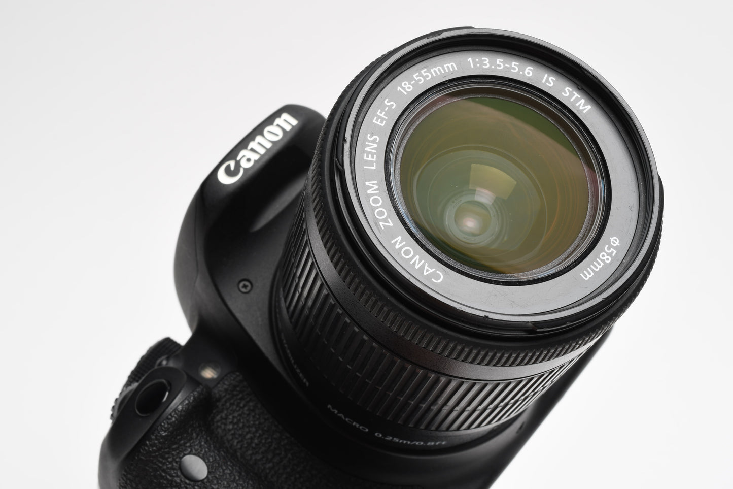 Canon EOS Rebel T5i DSLR w/18-55mm f3.5-5.6 IS STN zoom, 33K Acts