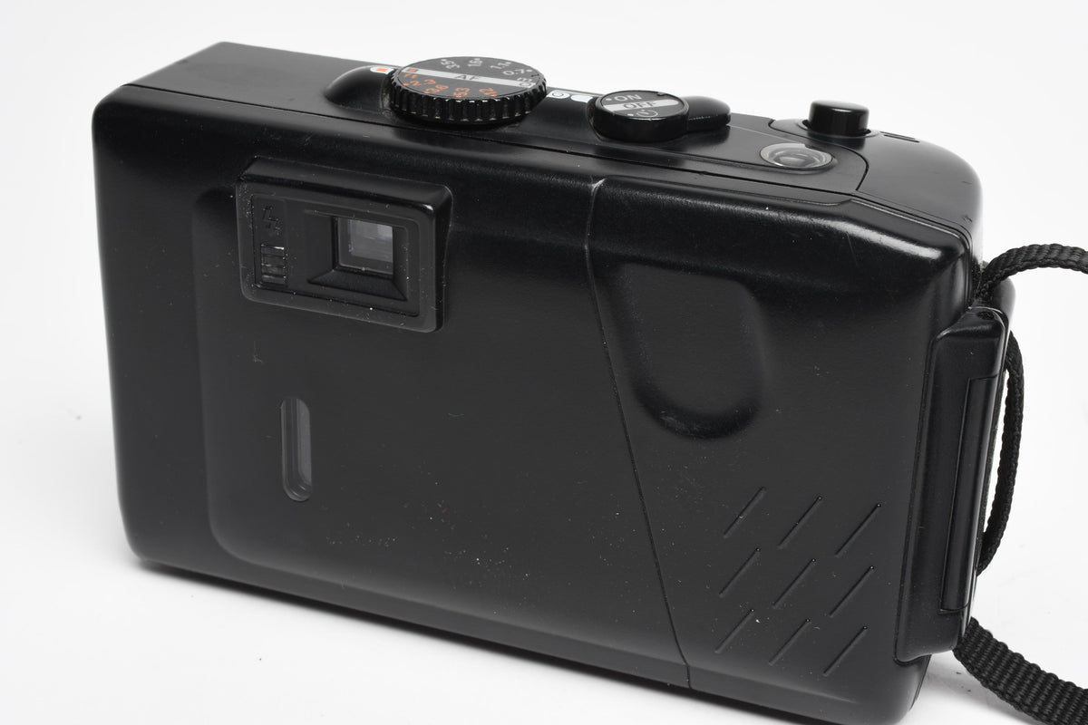 Nikon Action Touch 35mm Point&Shoot camera w/35mm f2.8 lens, strap, Great!