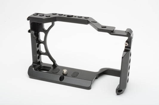 SmallRig Cage for Sony Alpha A6600 Camera, nice and clean