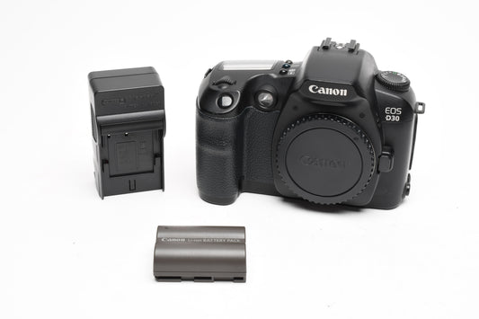 Canon EOS D30 DSLR body, batt, charger, Tested, Good!
