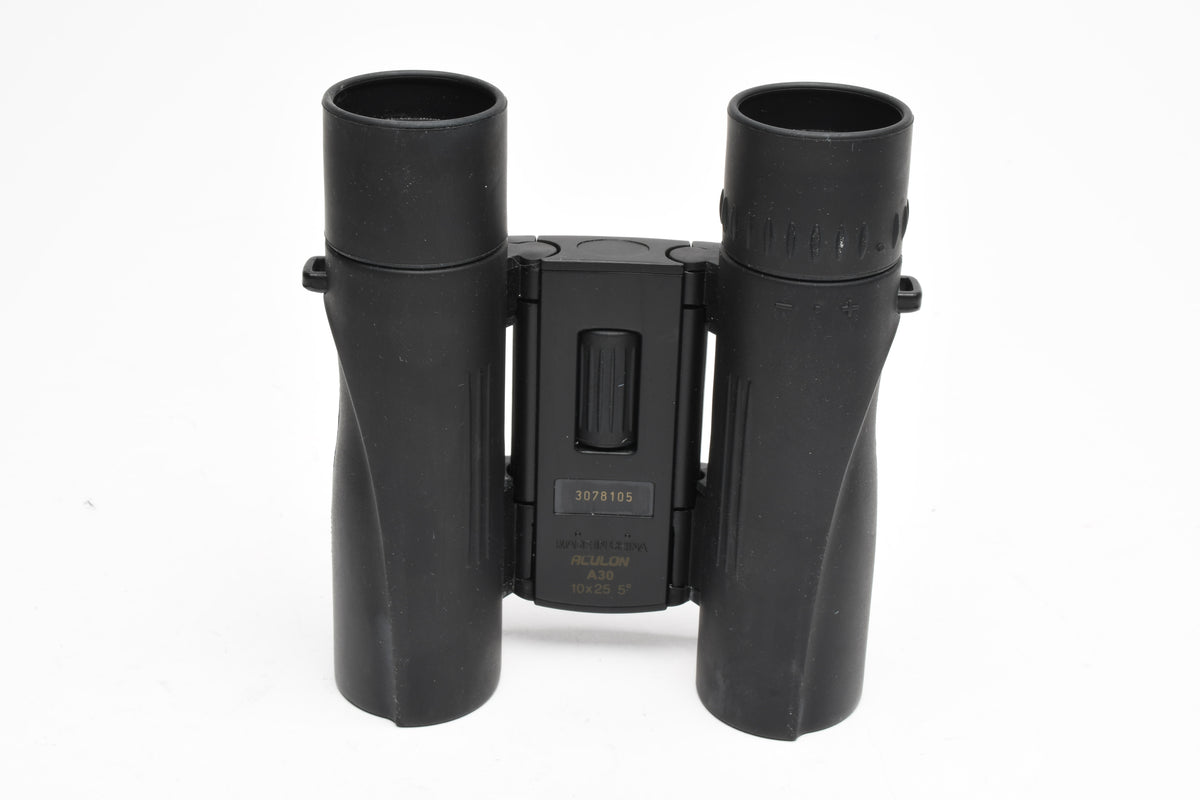Nikon Aculon A30 10x25 5° Binoculars, caps + case, clean and sharp!