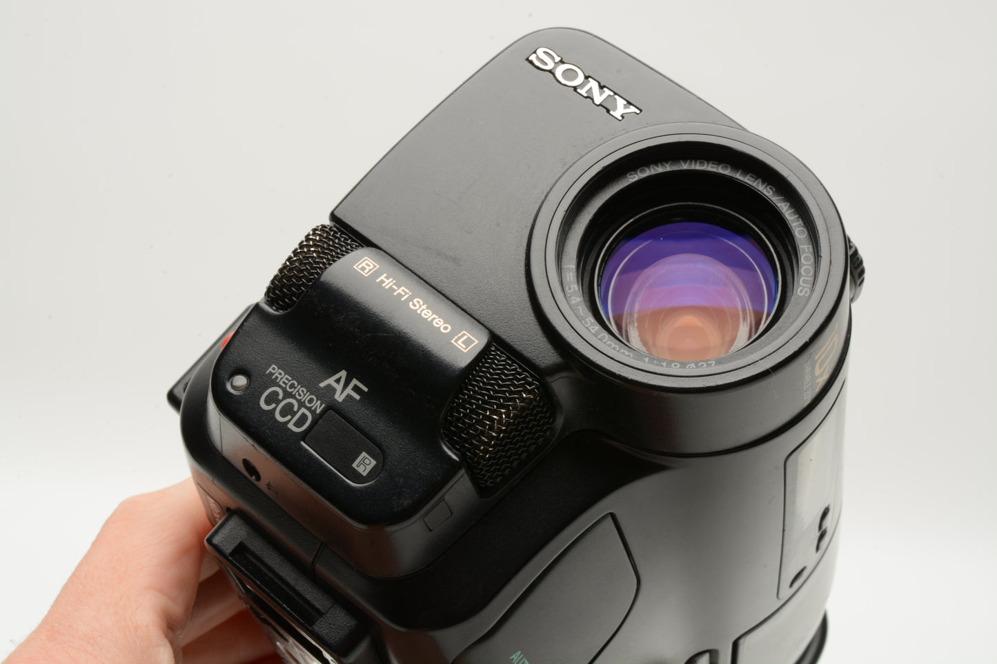 Sony CCD-TR500 Hi-8 Video camcorder bundle, 2batts, AC, tested, Great!