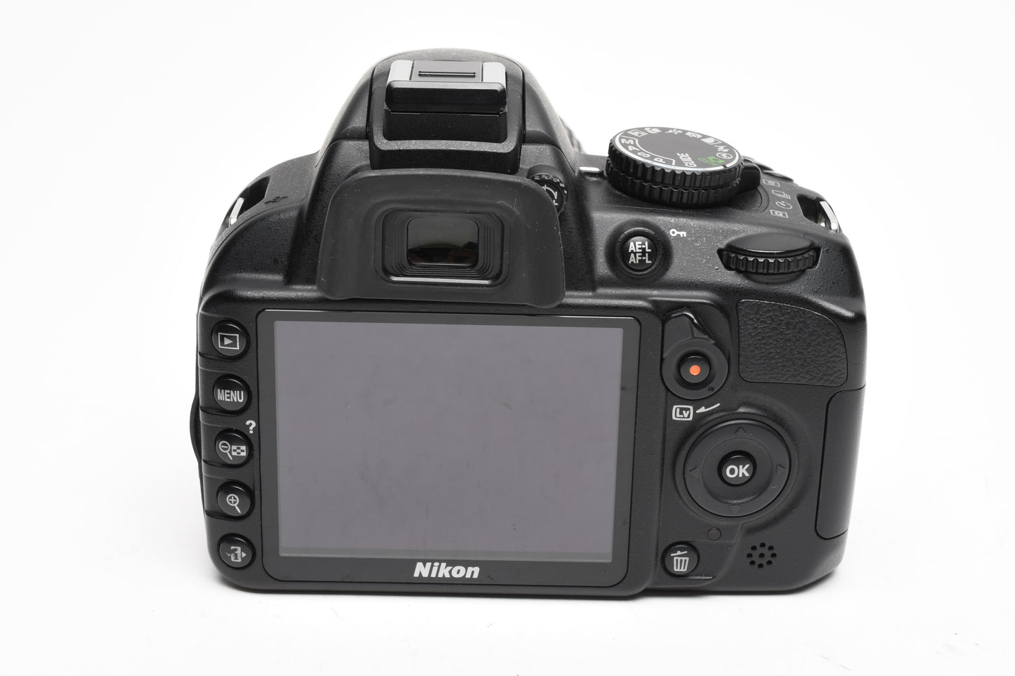 Nikon D3100 DSLR w/Nikkor AFS 18-55mm f3.5-5.6G VR, 2 batts+charger 8699 Acts