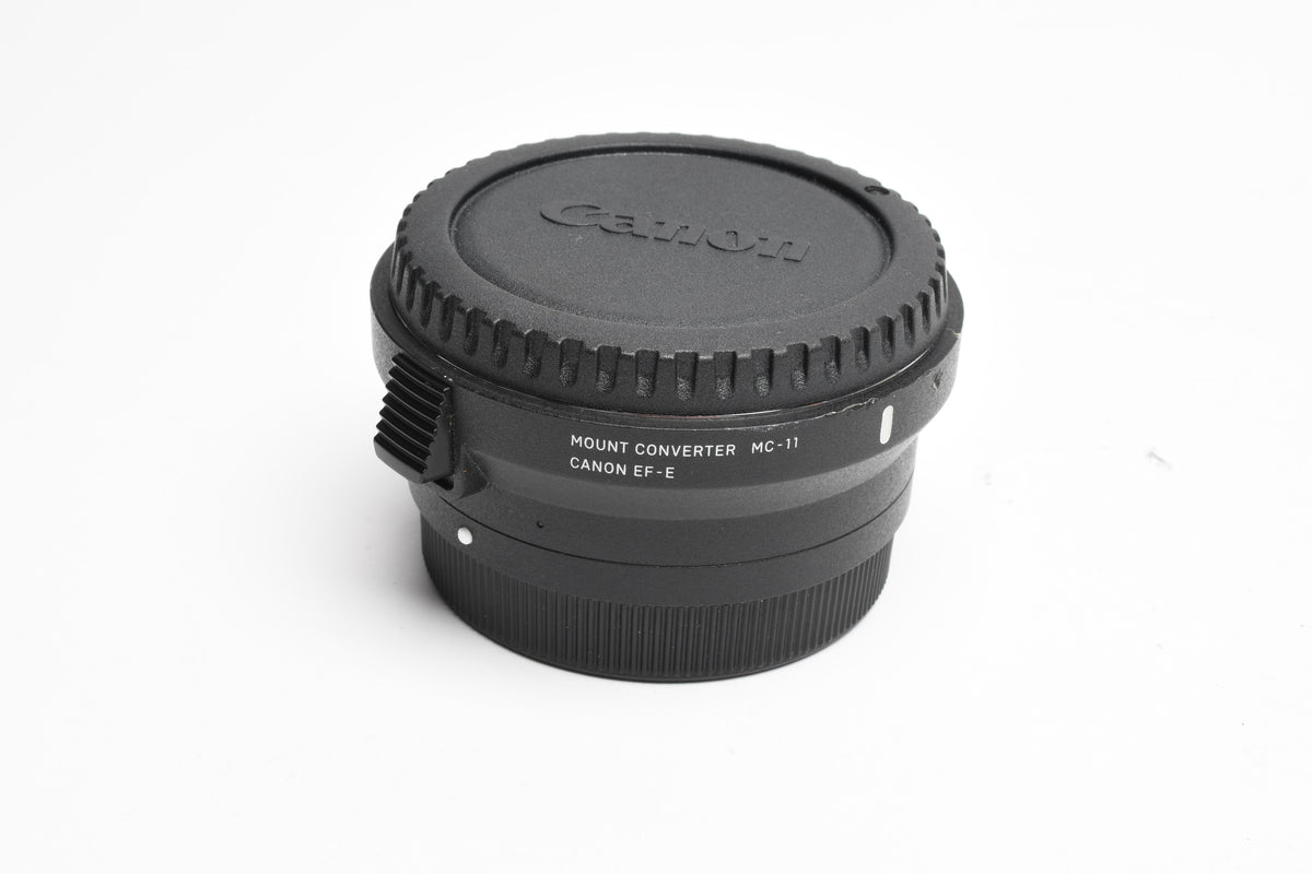 Sigma MC-11 EF-E Mount Converter Canon EF Lenses to Sony E Bodies, Caps, Good