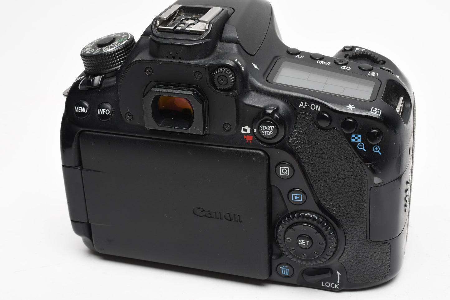 Canon EOS 80D DSLR Body, Batt+ Charger, 316K Acts, Still great!