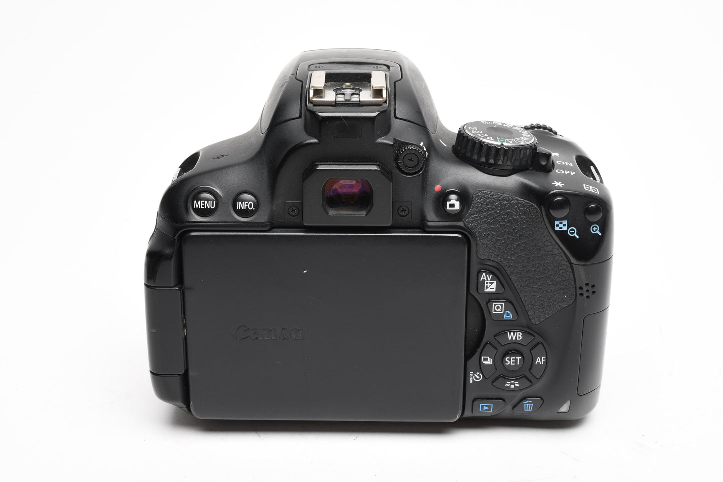 Canon EOS Rebel T4i DSLR w/18-55mm f3.5-5.6 IS  STM zoom, 90K Acts
