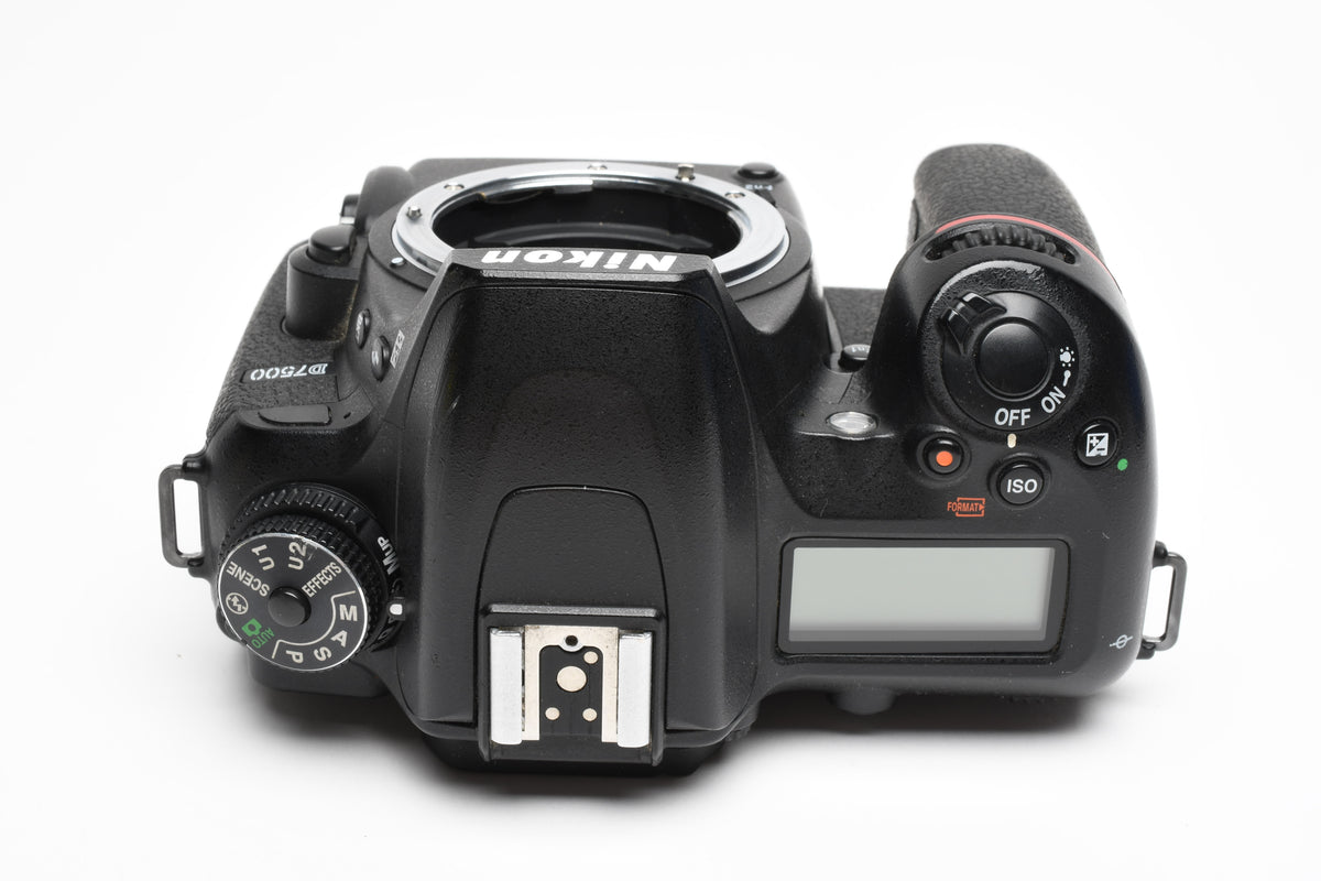 Nikon D7500 DSLR Body w/Batt, charger, Only 6480 Acts!! Great!