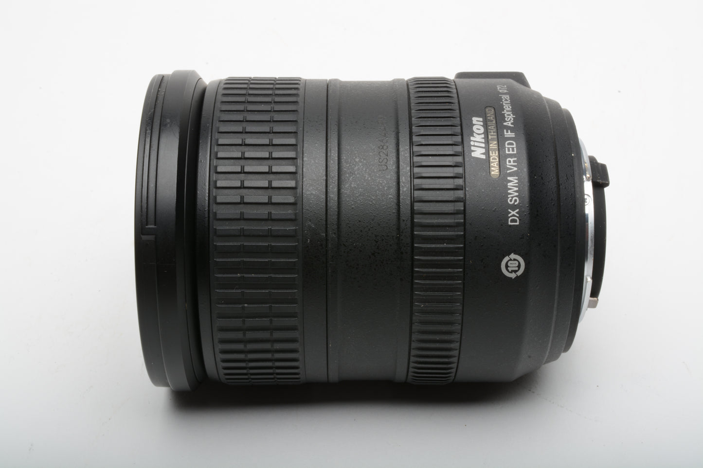 Nikon AF-S Nikkor 18-200mm F3.5-5.6 G ED VR DX zoom lens, clean!