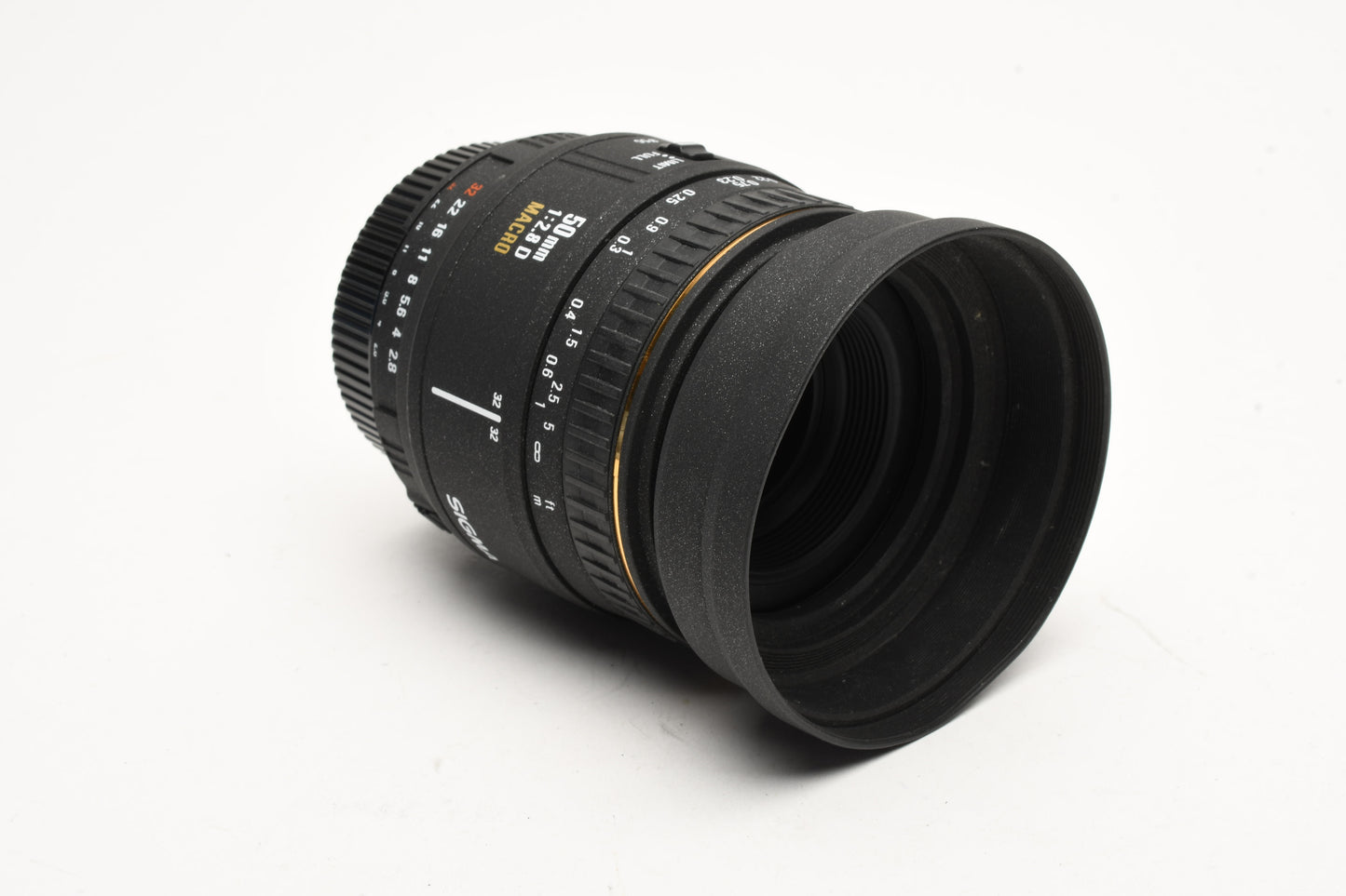 Sigma AF EX 50mm f2.8D Macro lens for Nikon, Very clean, Sharp! w/Hood