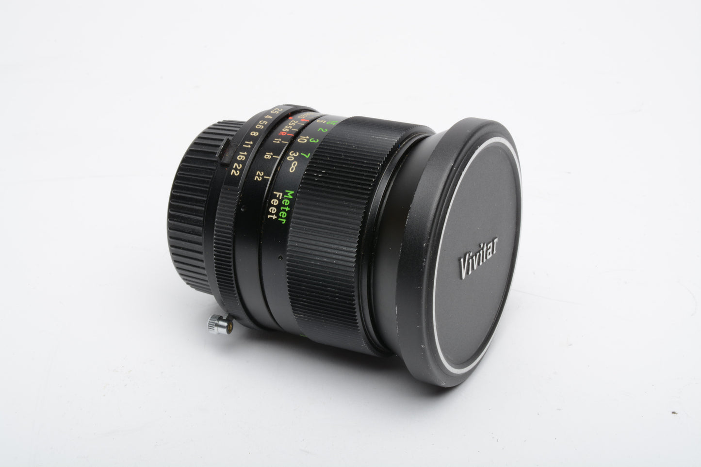 Vivitar 28mm f2.5 Wide angle lens for Minolta MD Mount, Caps