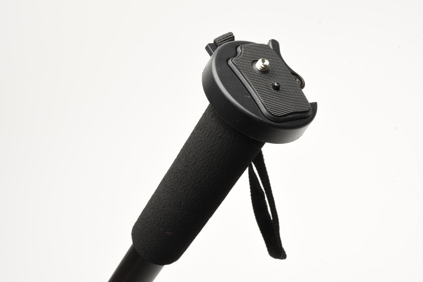 Circuit City 72" Pro Monopod w/QR head, spiked foot, New in box