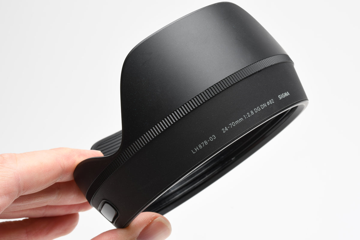 Sigma LH878-03 Lens Hood for 24-70mm F2.8 DG DN 82mm, Mint-