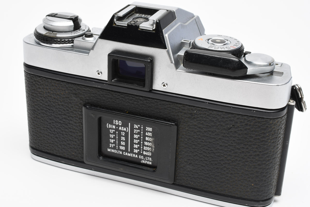 Minolta XG-M 35mm SLR w/50mm f2 lens, strap, new seals, cap, UV, Nice