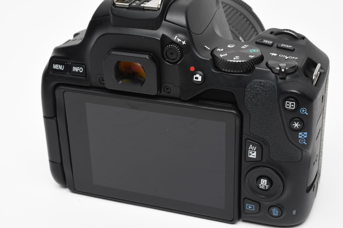 Canon SL-3 w/18-55mm f3.5-5.6 STM zoom, ≤2000 Acts! Great!