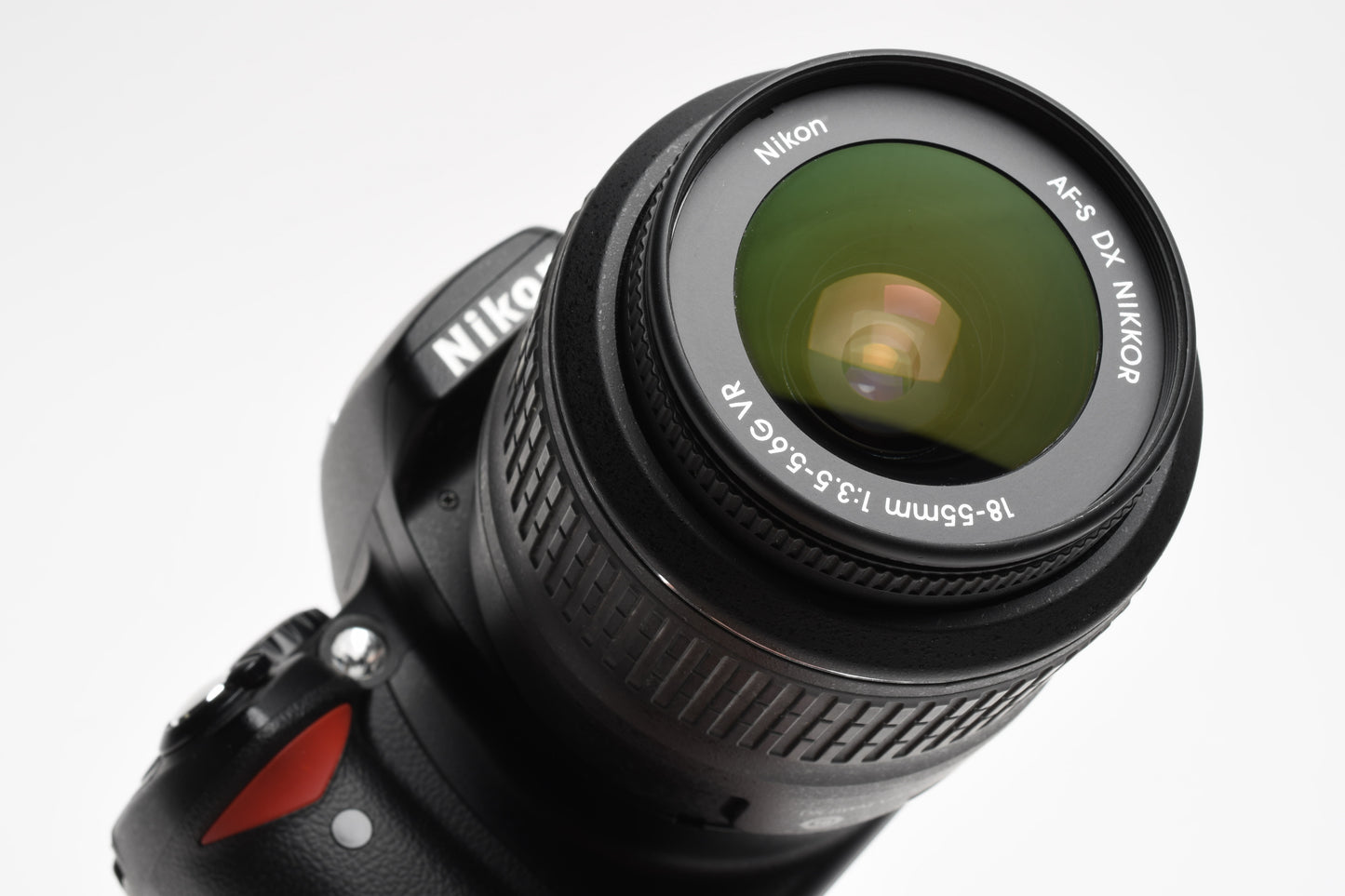 Nikon D40X body w/Nikkor 18-55mm f3.5-5.6 G VR, batt, charger, 15,533 acts