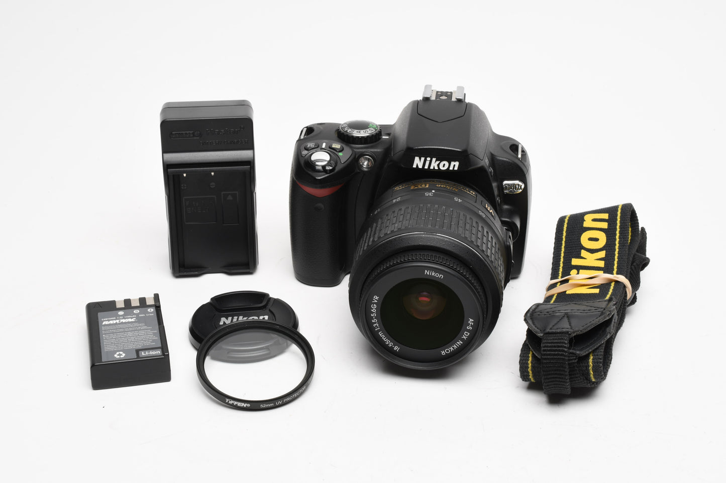 Nikon D40X body w/Nikkor 18-55mm f3.5-5.6 G VR, batt, charger, 15,533 acts