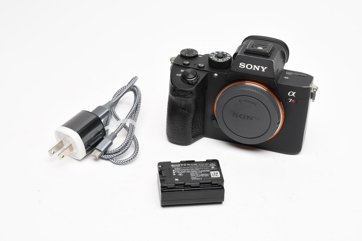 Sony A7R III Mirrorless Body, 75K Acts, Tested, Works great