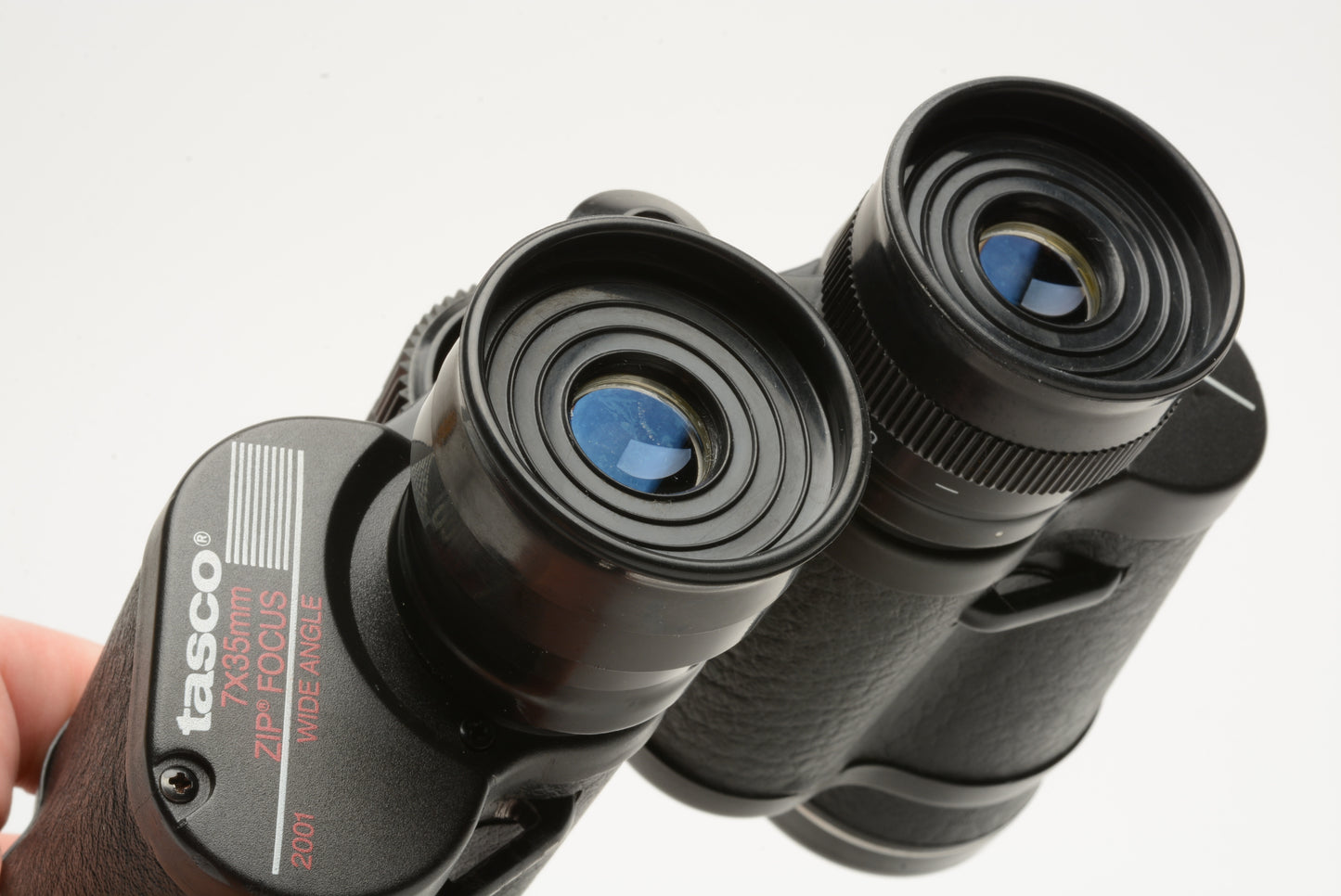 Tasco 7x35 Binoculars w/Zip Focus 200 feet @100 yards wide angle