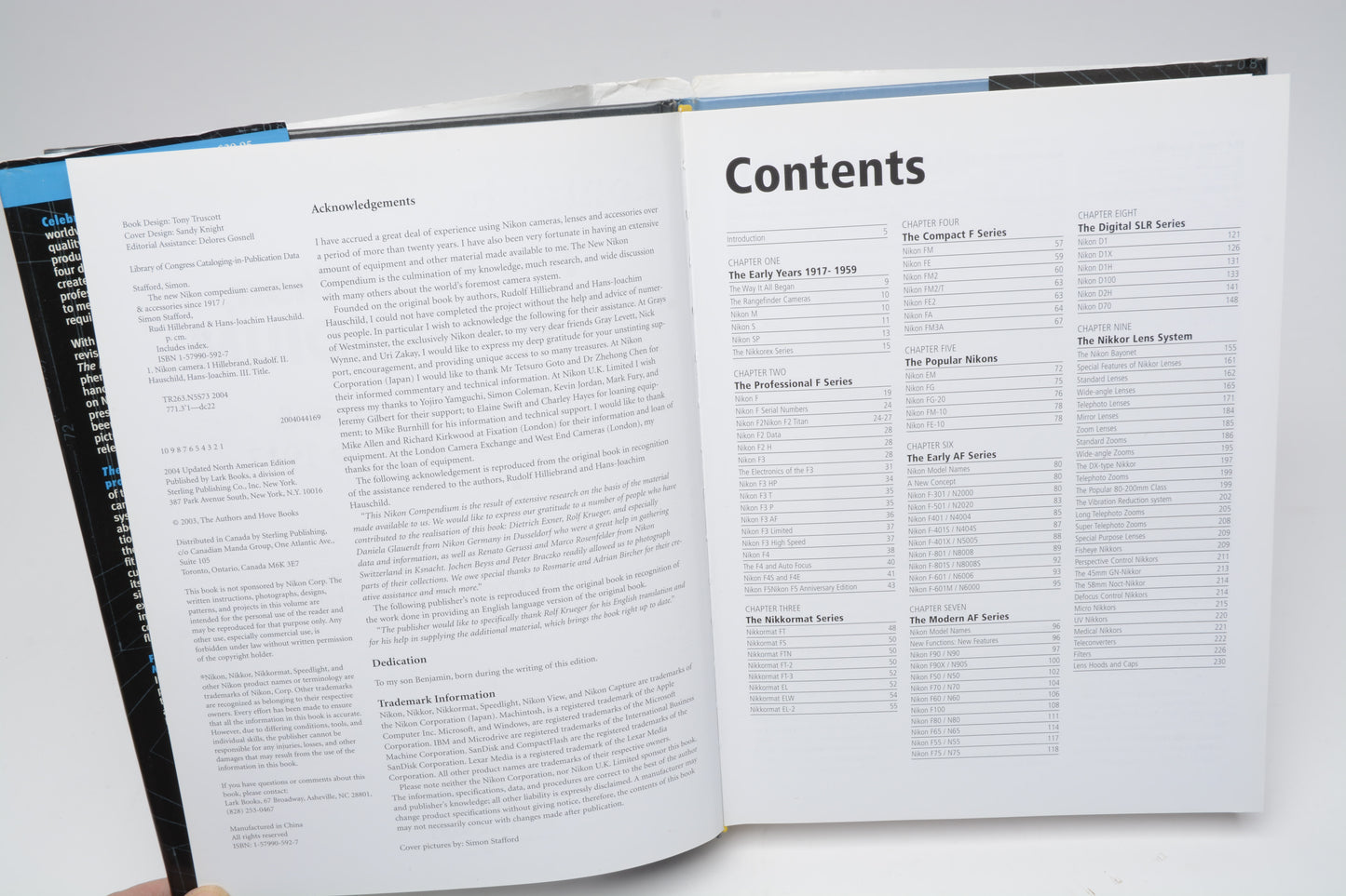 The New Nikon Compendium by Simon Stafford, Hillebrand & Hauschild