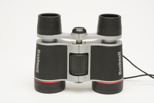 Bushnell 4x30 compact binoculars, nice & clean
