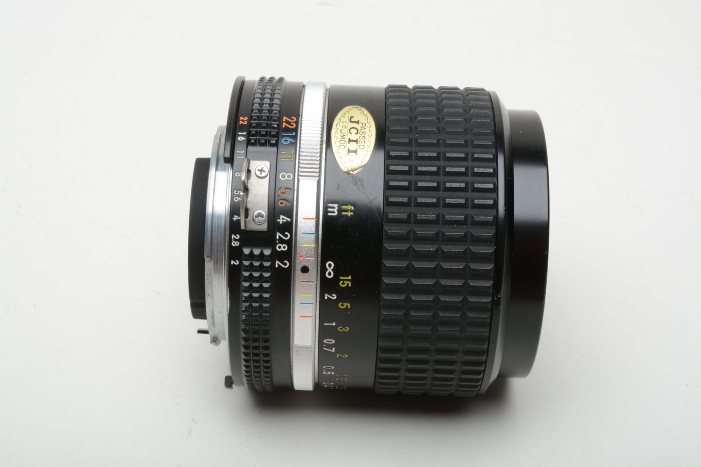 Nikon Nikkor MF 28mm f2 AIS wide angle lens, caps, very clean & sharp!