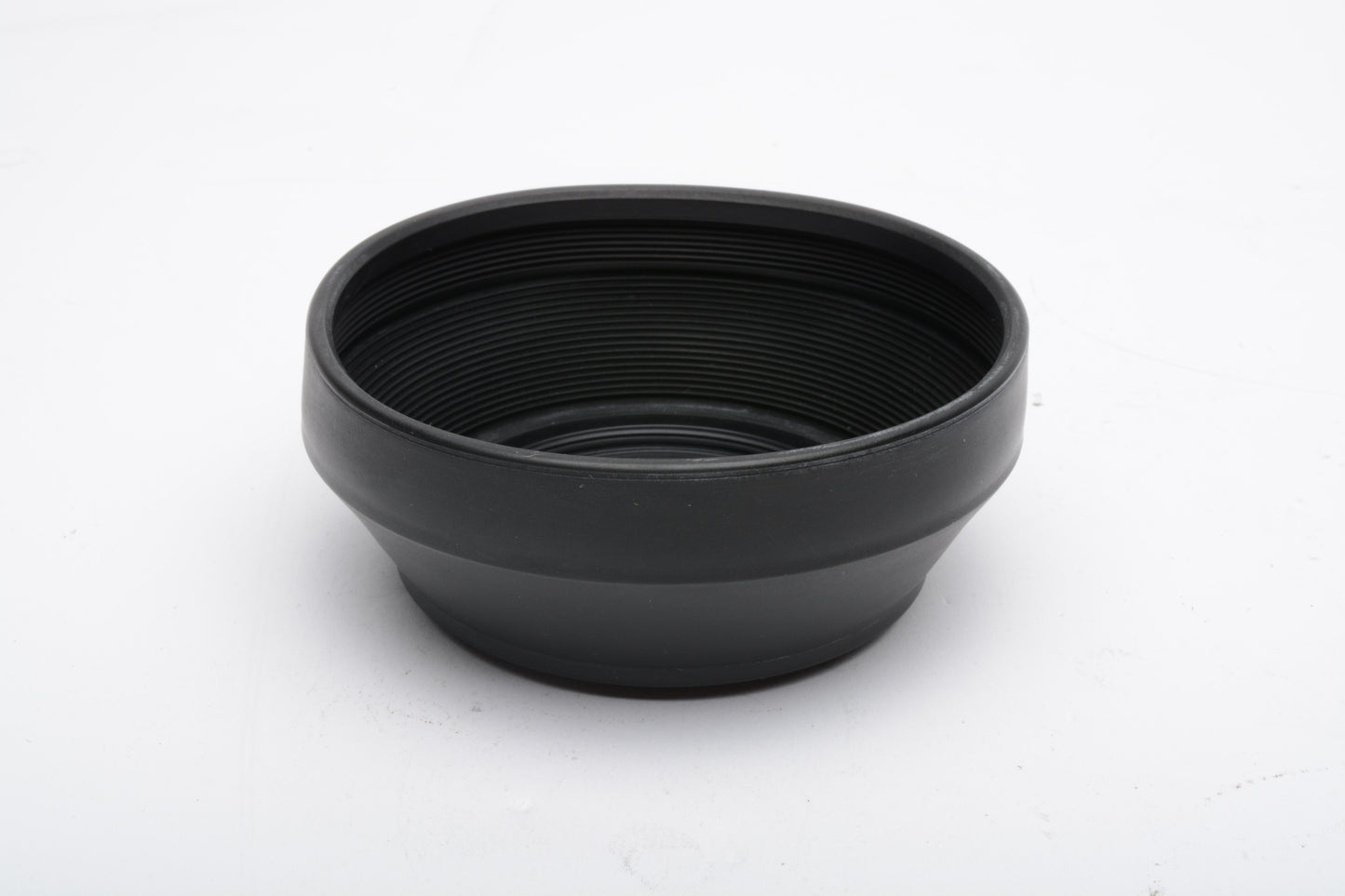 Nikon HR-2 rubber lens hood for 50mm f1.2 or 58mm f1.2 Noct in box