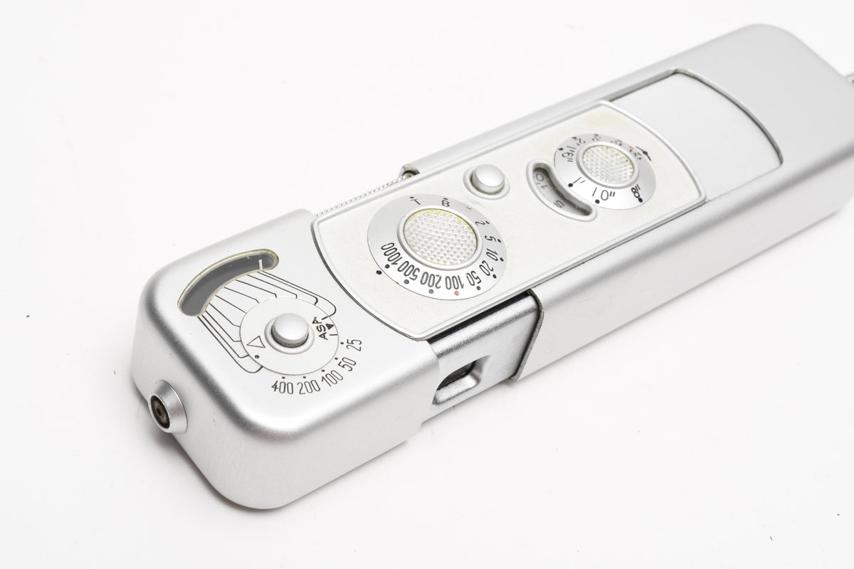 Minox B Spy camera w/case, chain strap, tested, very nice, works great