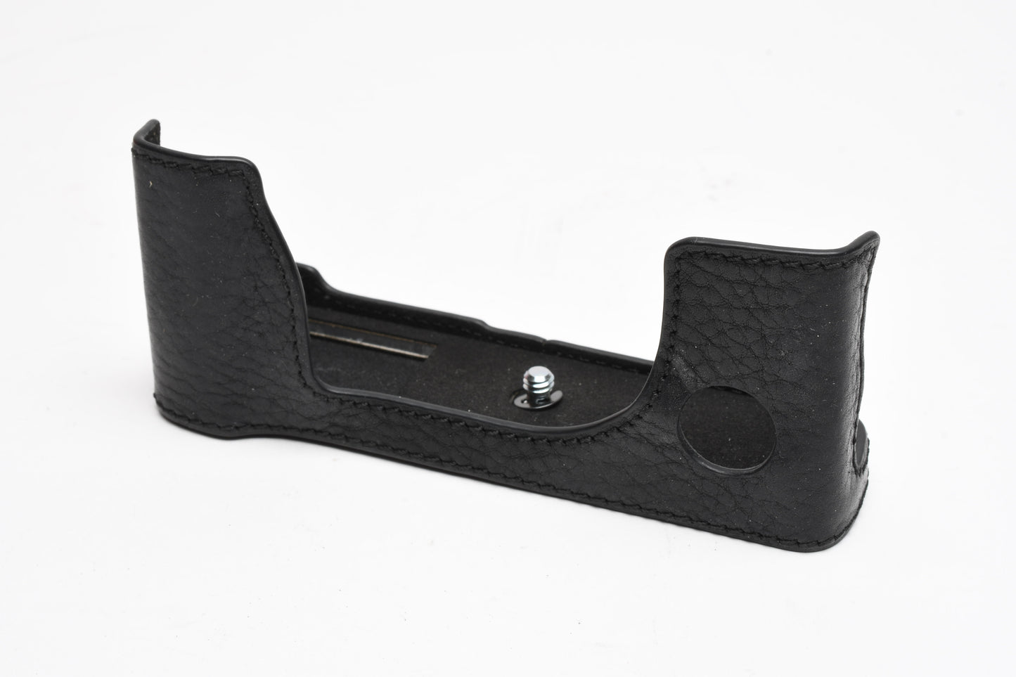 ArtFoto Fujifilm XPro 3 leather bottom case, Great! Very clean