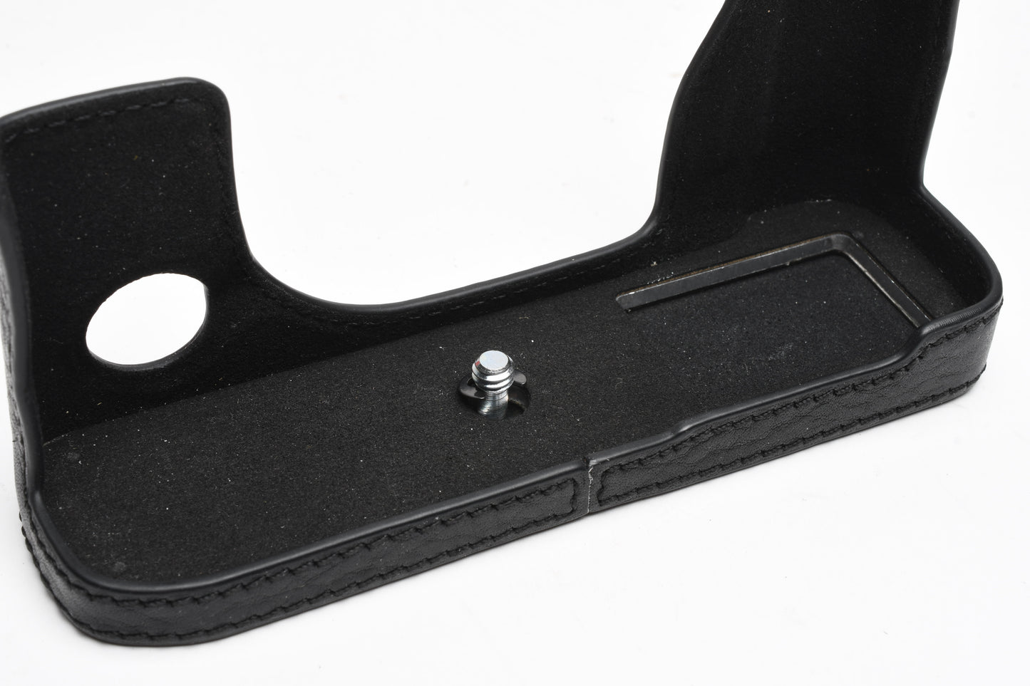 ArtFoto Fujifilm XPro 3 leather bottom case, Great! Very clean